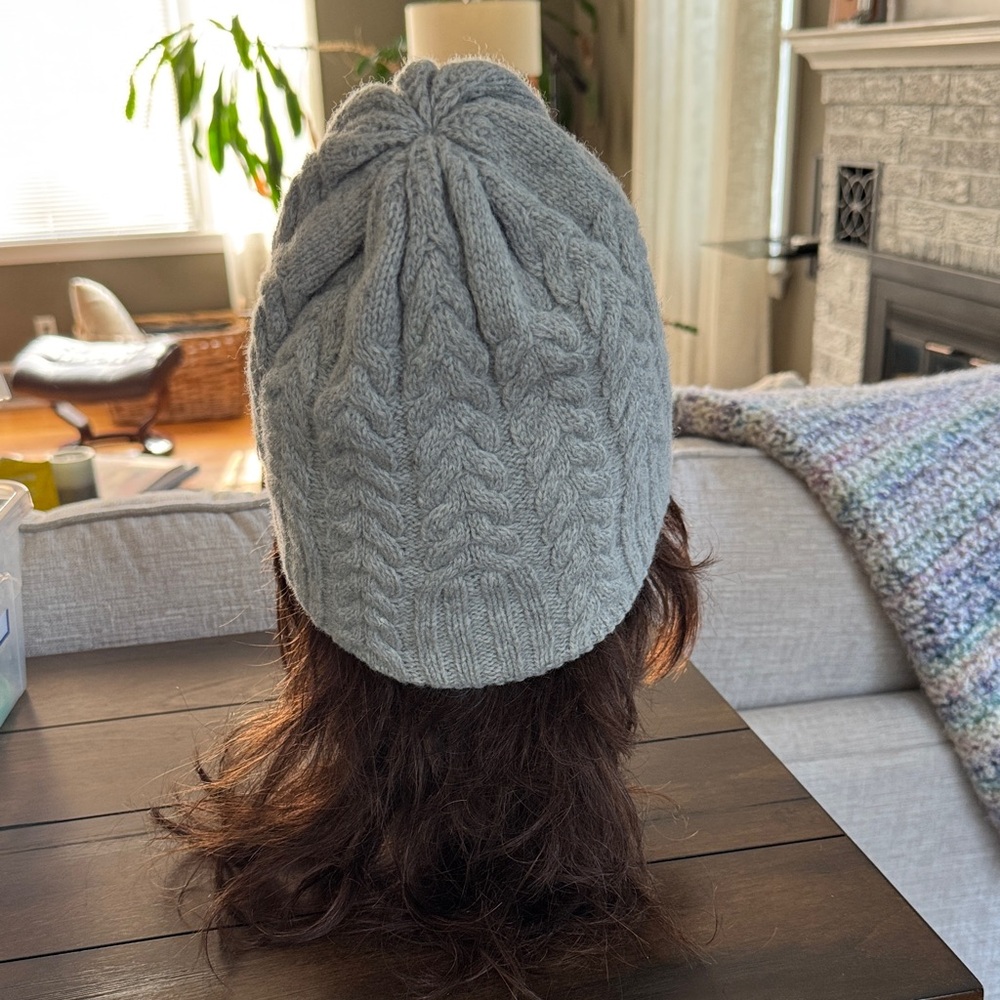 Patagonia Light Gray Cable Knit Hat - Picture 3 of 5